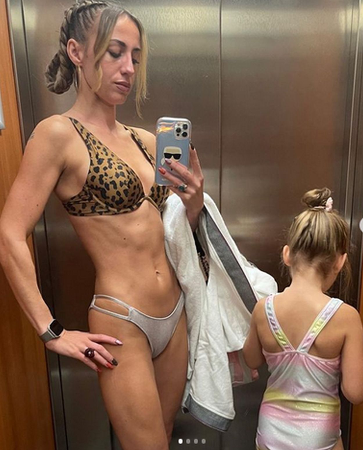 Marianna schreiber toples