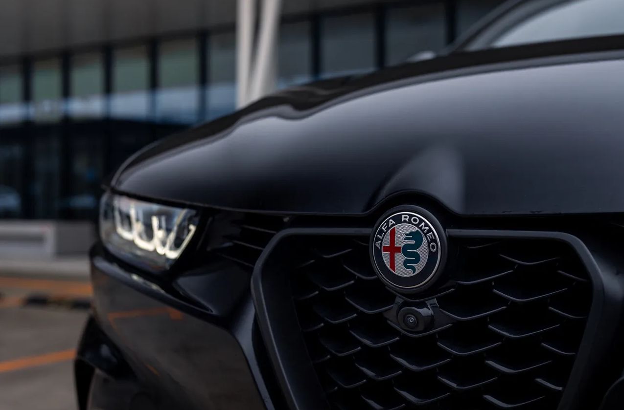 Alfa Romeo reveals surprise with new SUV 'Milano', set for a 2024 launch