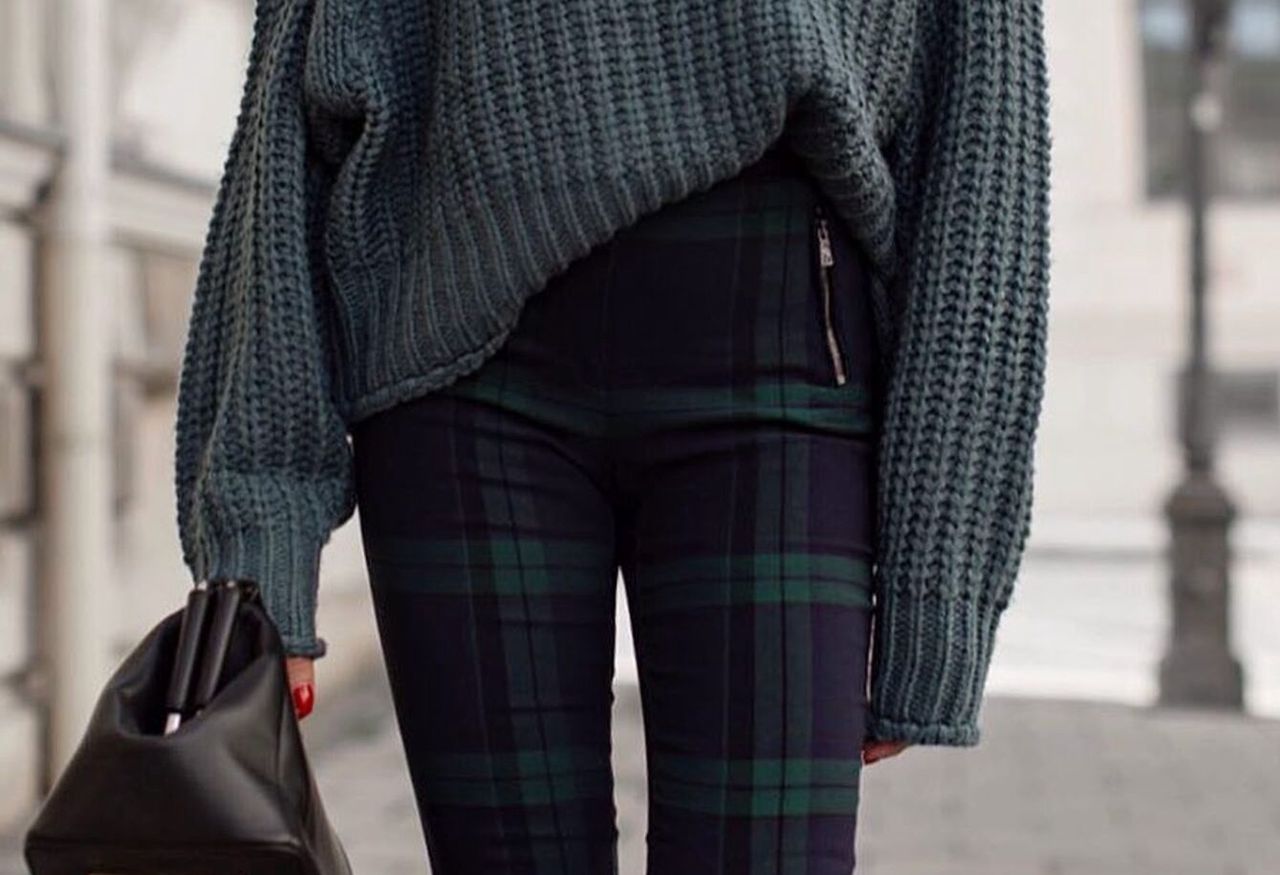 Revolutionizing retro the enduring allure of women s plaid pants in modern fashion