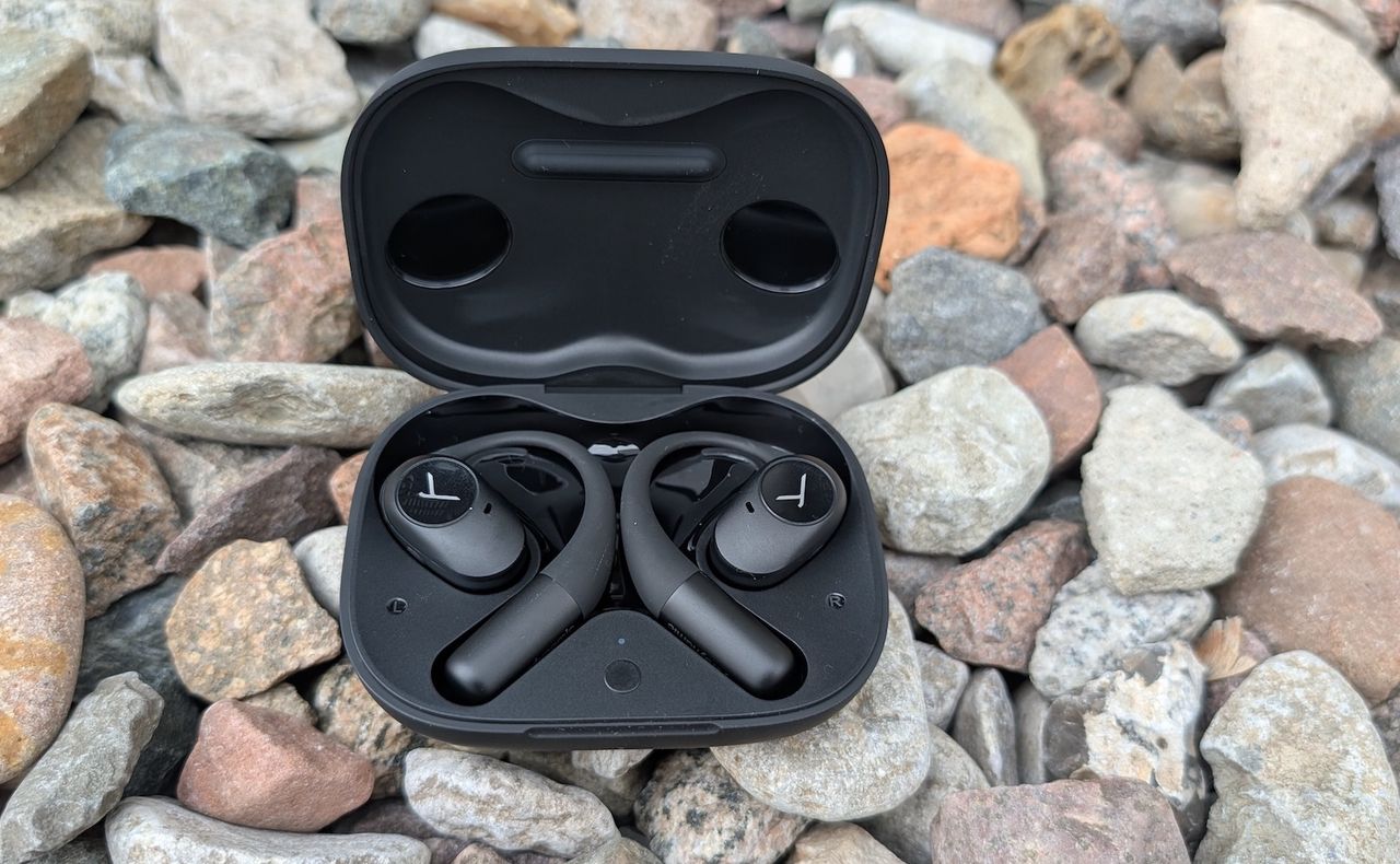 Sportowe słuchawki, które dobrze grają? Test Beyerdynamic Amiron 200