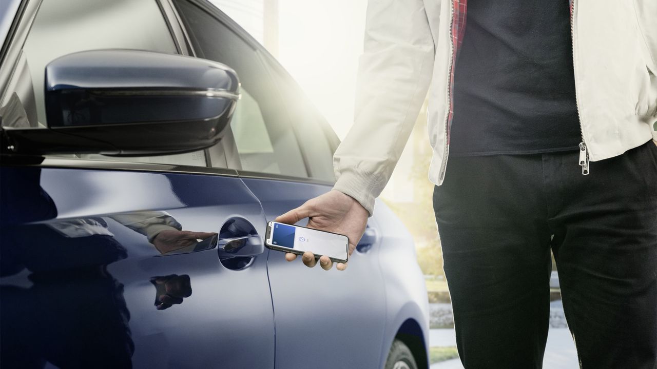 Auto uruchomisz iPhone em. Funkcja Apple Car Key mo e wreszcie zyska popularno