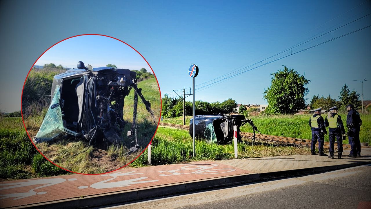 Samochód wjechał pod pociąg
