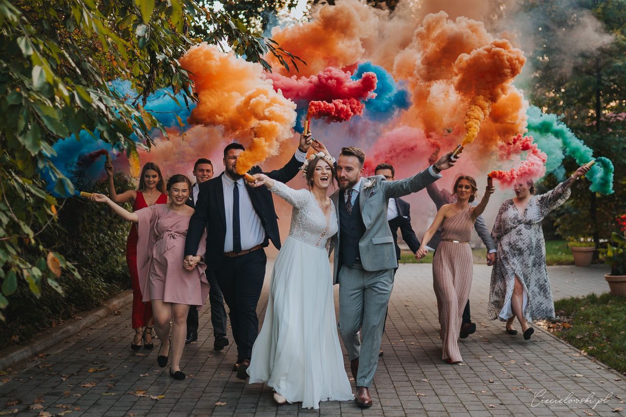 Sekrety nowoczesnego filmowania wesel – co zmieniło się przez ostatnie 30 lat?