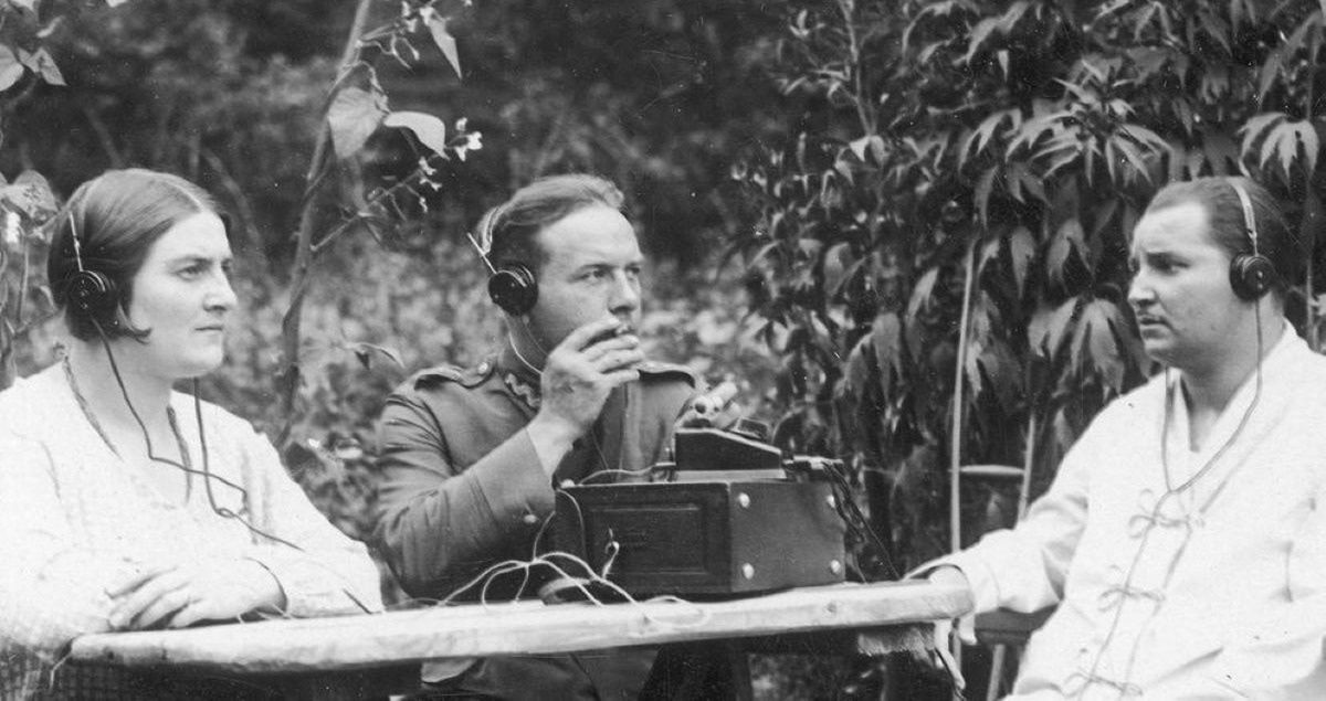 Radio w miotle. Wynalazek, który zmienił życie wielu