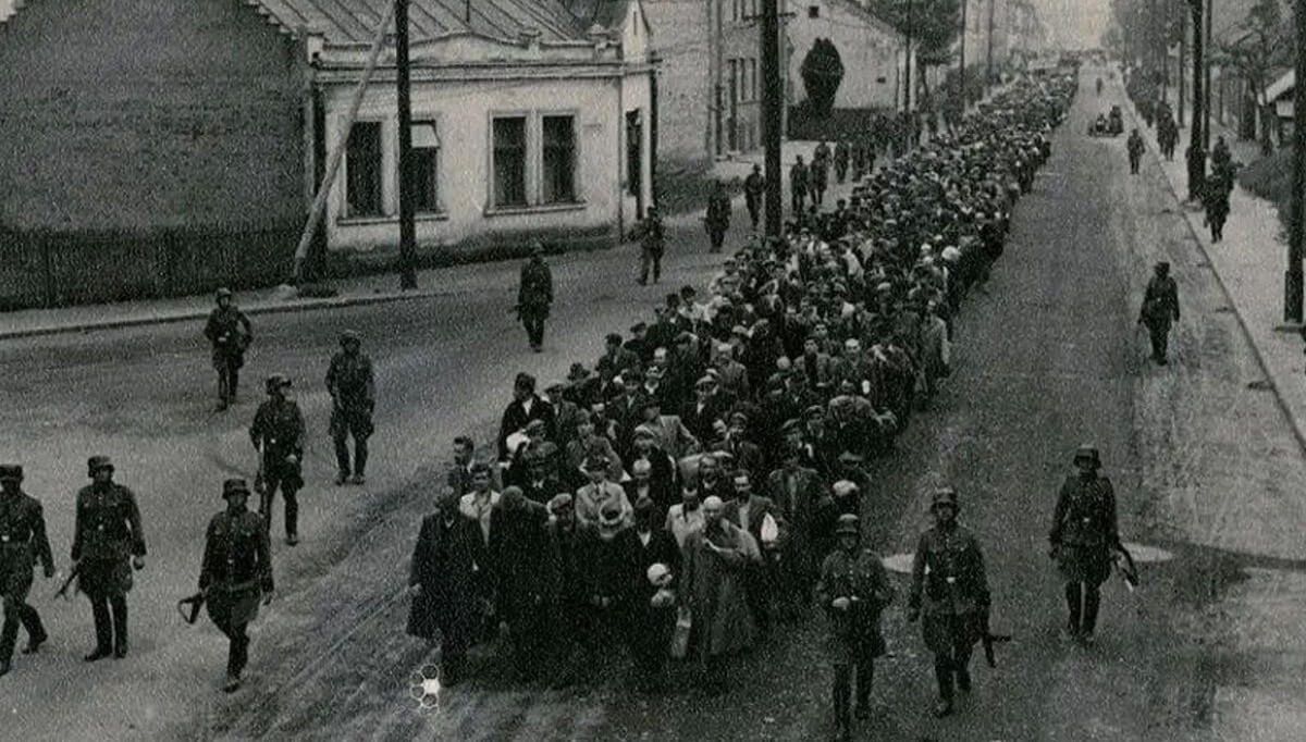 Pierwszy transport do Auschwitz (14 czerwca 1940)