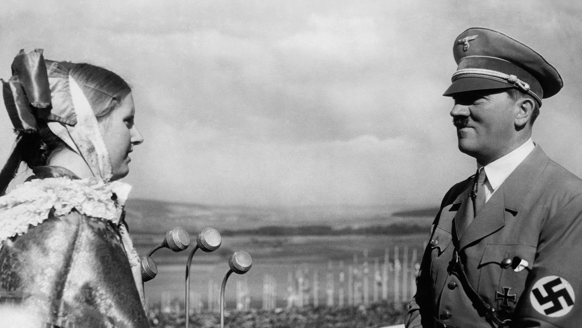 Najwięksi zbrodniarze i tyrani XX wieku. Hitler, Stalin i kto jeszcze?