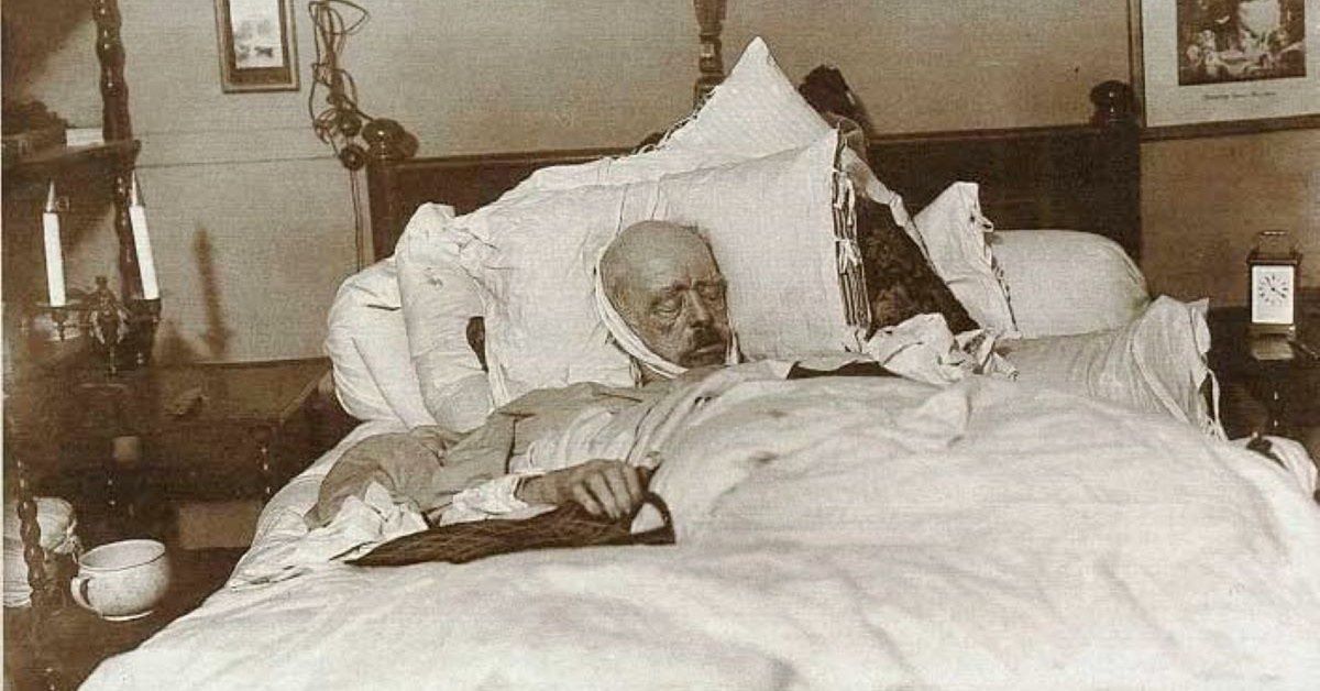 Zdjęcie zmarłego Bismarcka. Szokujące kulisy śmierci kanclerza