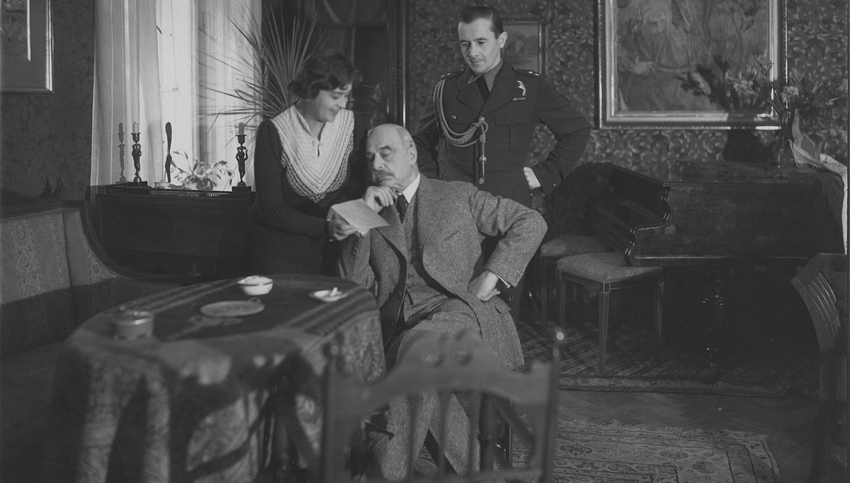 Miłość Marii Pawlikowskiej-Jasnorzewskiej. Zapisała ją w listach