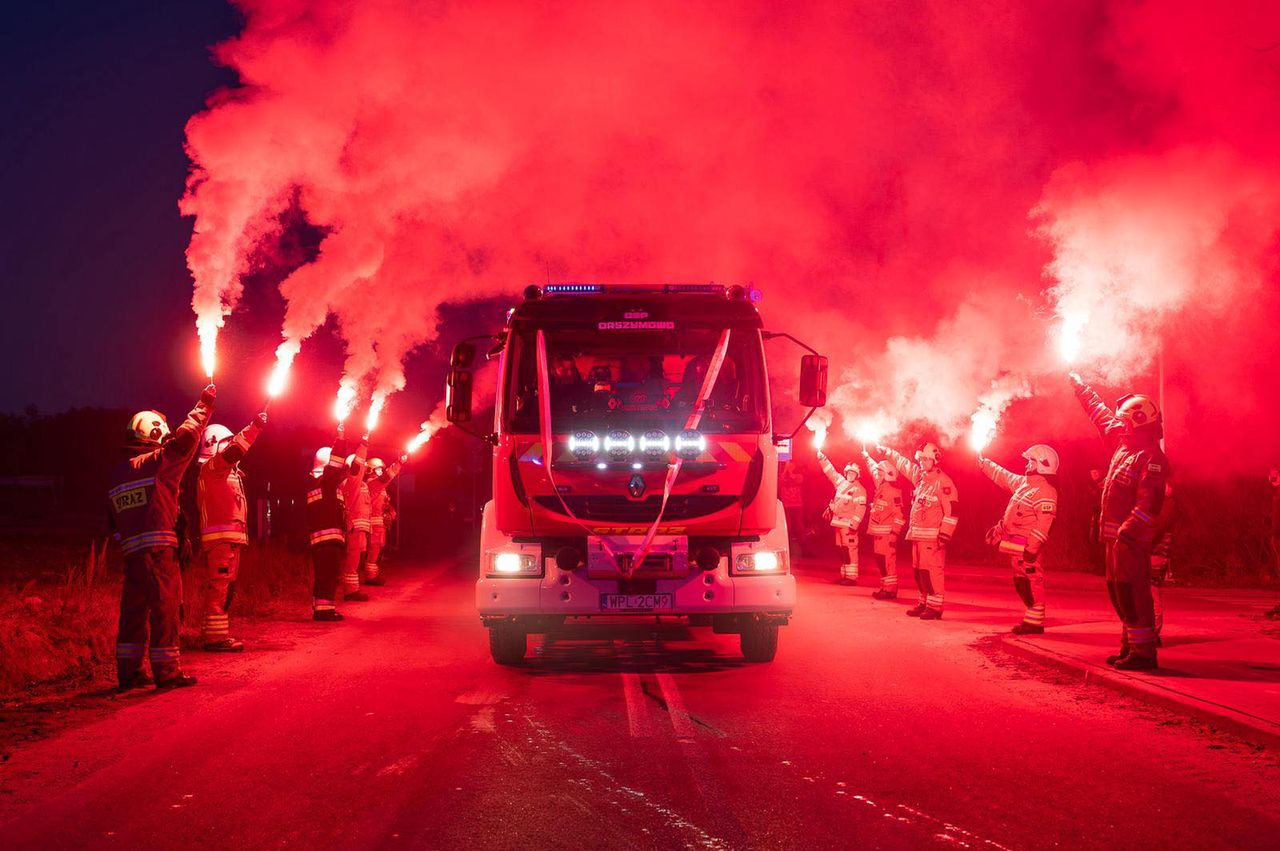 Nowy wóz strażacki dla OSP Orszymowo. Historyczny moment dla lokalnej jednostki!