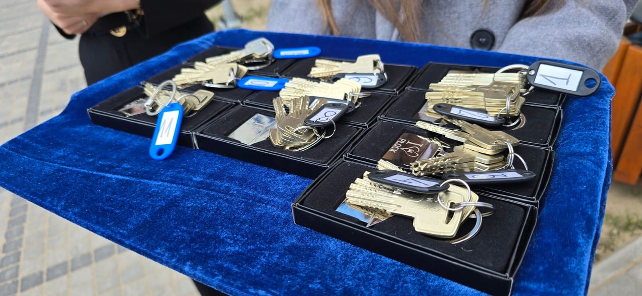 Nowi lokatorzy przy ul. Sienkiewicza 48. Kolejne "Mieszkania na start"