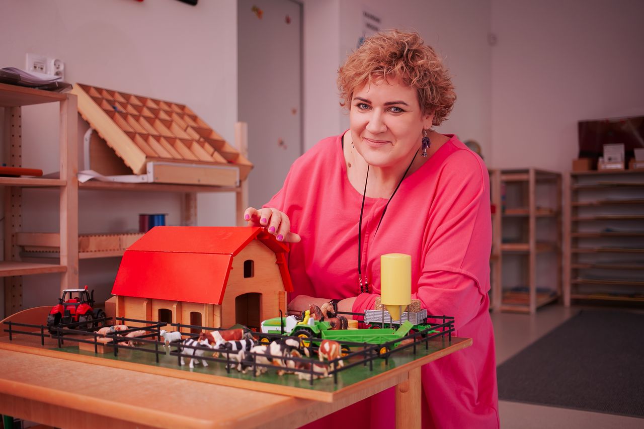 "Dziecko jest człowiekiem, nie projektem do wychowania" – rozmowa z Donatą Sulikowską, twórczynią EduMontessori