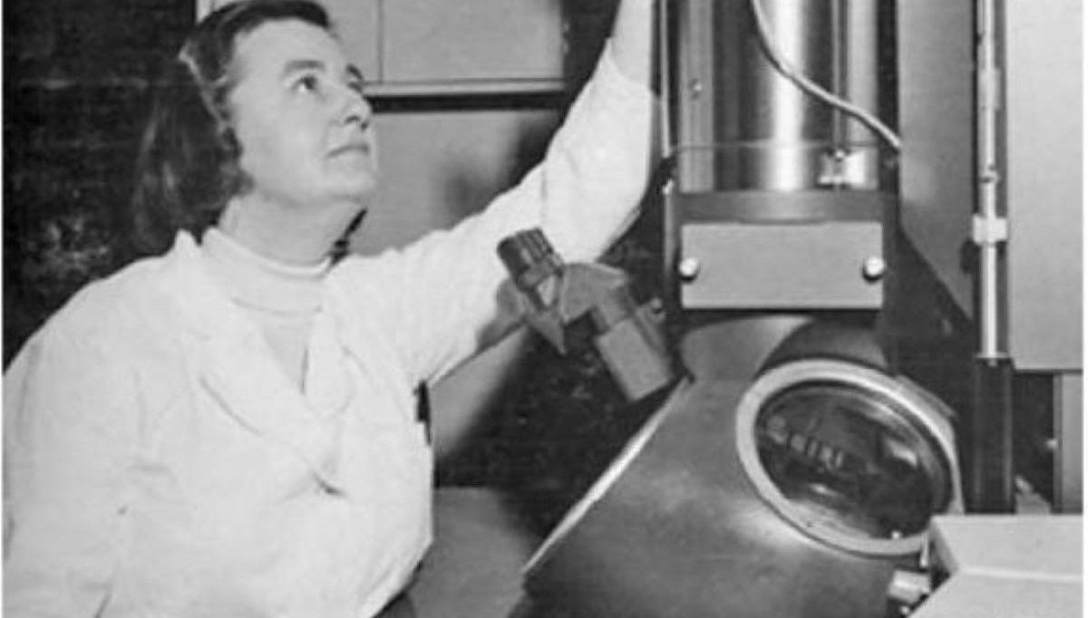 June Almeida. Kobieta, która odkryła pierwsze koronawirusy