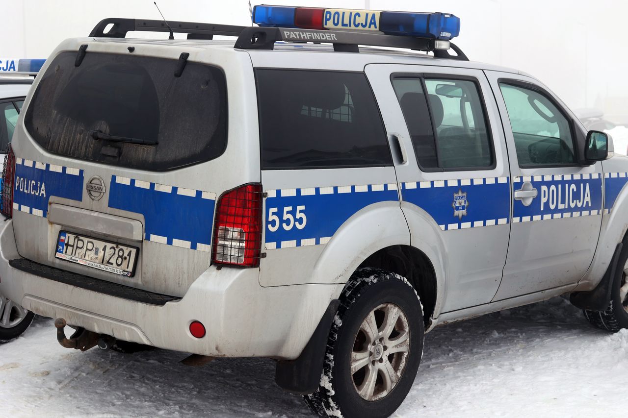 Mieszkaniec gminy Bałtów stracił ponad 78 tysięcy złotych. Uwierzył w fałszywą inwestycję