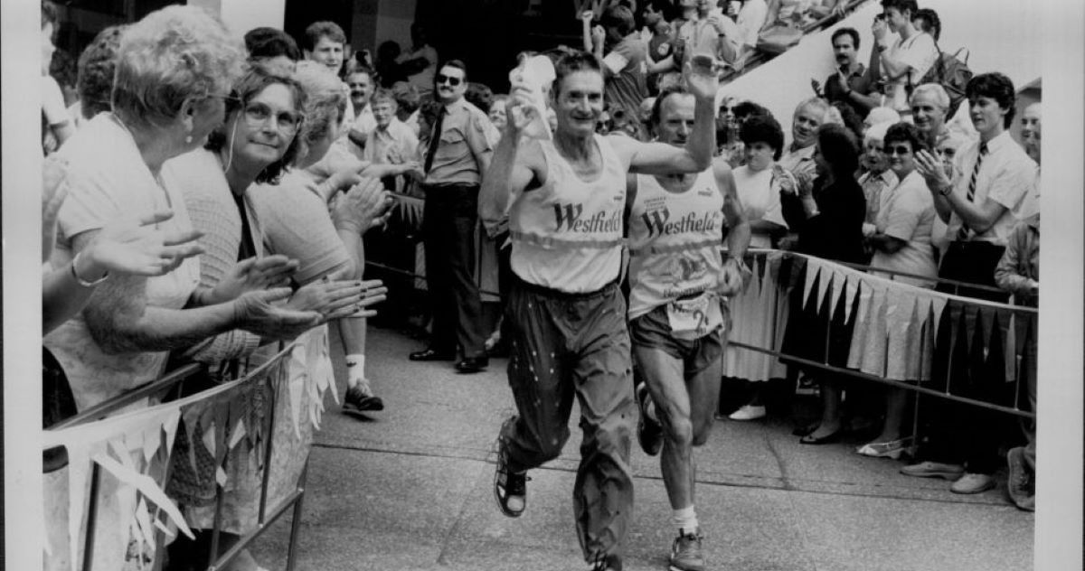 Nie spał przez 5 dni. Wygrał ultramaraton w gumowcach