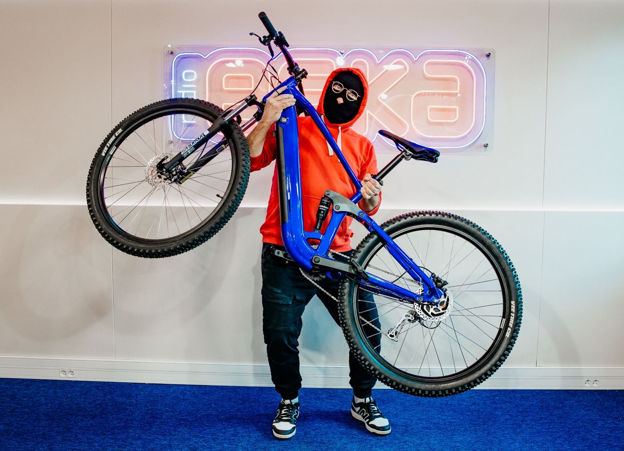 Radio ESKA rusza z konkursem "Złap Rower w Radiu ESKA". Do wygrania elektryczne rowery Romet