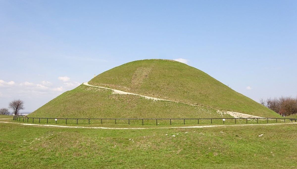 Kopiec Krakusa pod lupą archeologów. Co naprawdę wiemy?