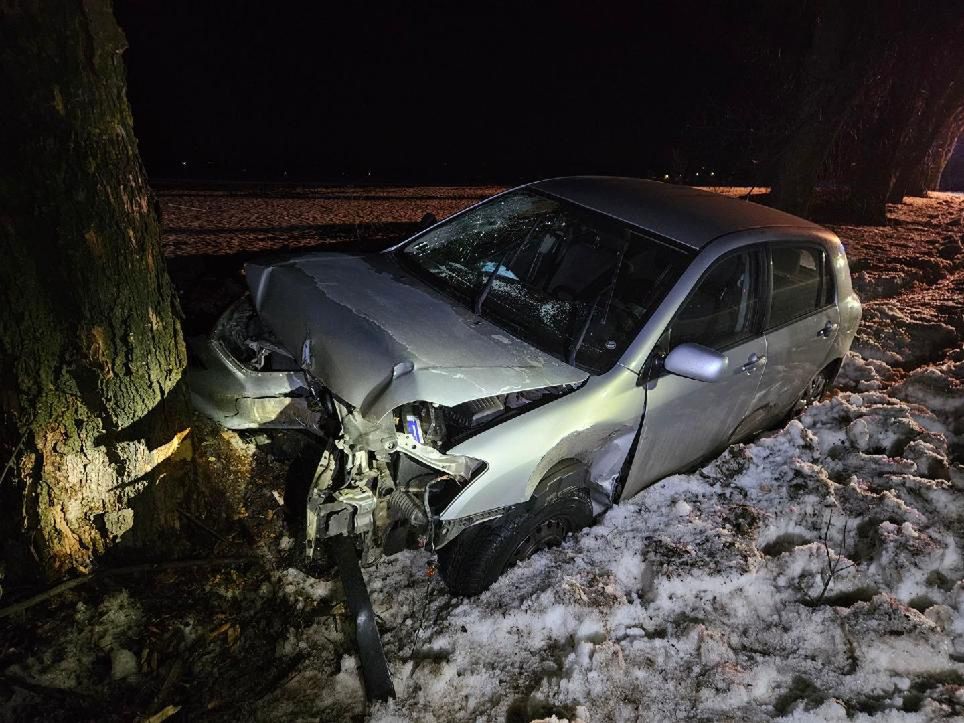 Nietrzeźwa kierująca spowodowała serię zderzeń w Telatynie. Jedna osoba trafiła do szpitala
