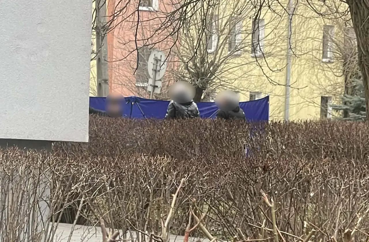 Dramatyczna akcja ratunkowa w Starachowicach. Mężczyzna zmarł mimo pomocy