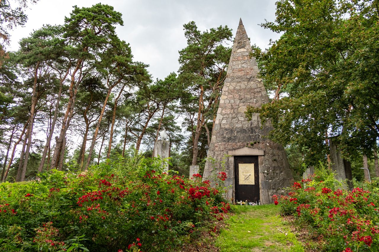 Nie musisz jechać do Egiptu, by zobaczyć piramidę. Wystarczy pojechać do Wągrowca