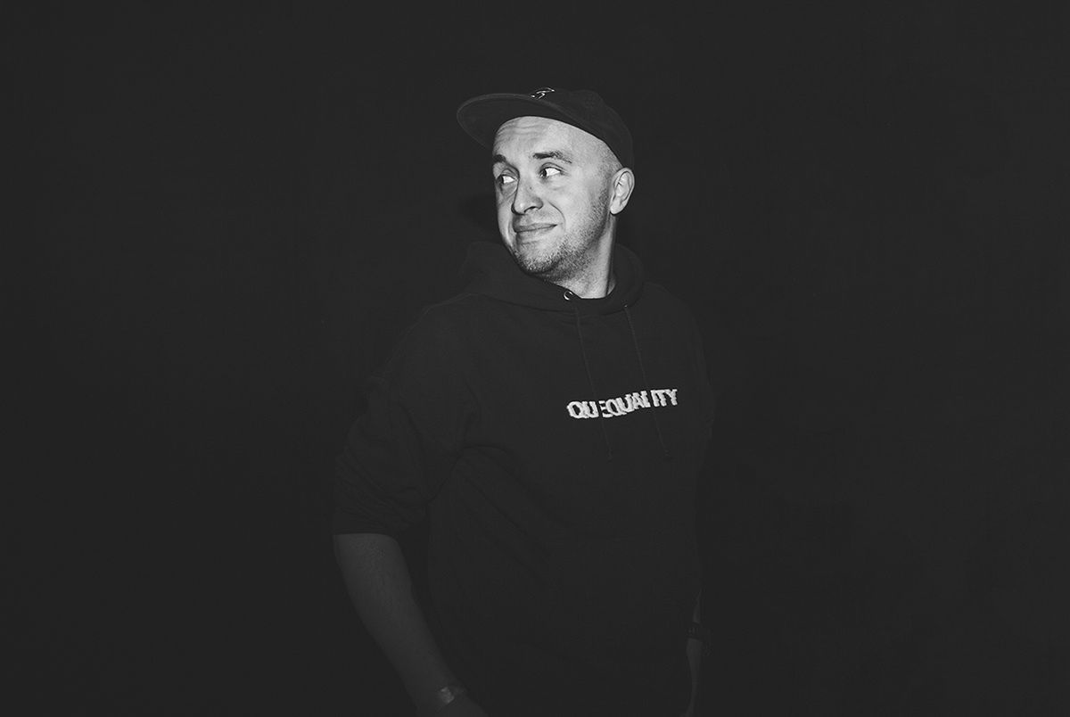 Od bitów i skreczy, po pierwszoligowy management, zawsze z toruńskim akcentem – co nam zdradził DJ Ike?