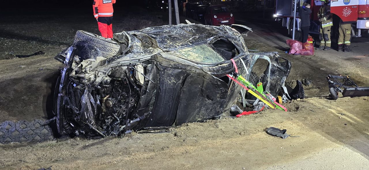 Tragiczny wypadek w Mąkolinie. Nie żyje 14-letnia dziewczyna, kilka osób trafiło do szpitala!