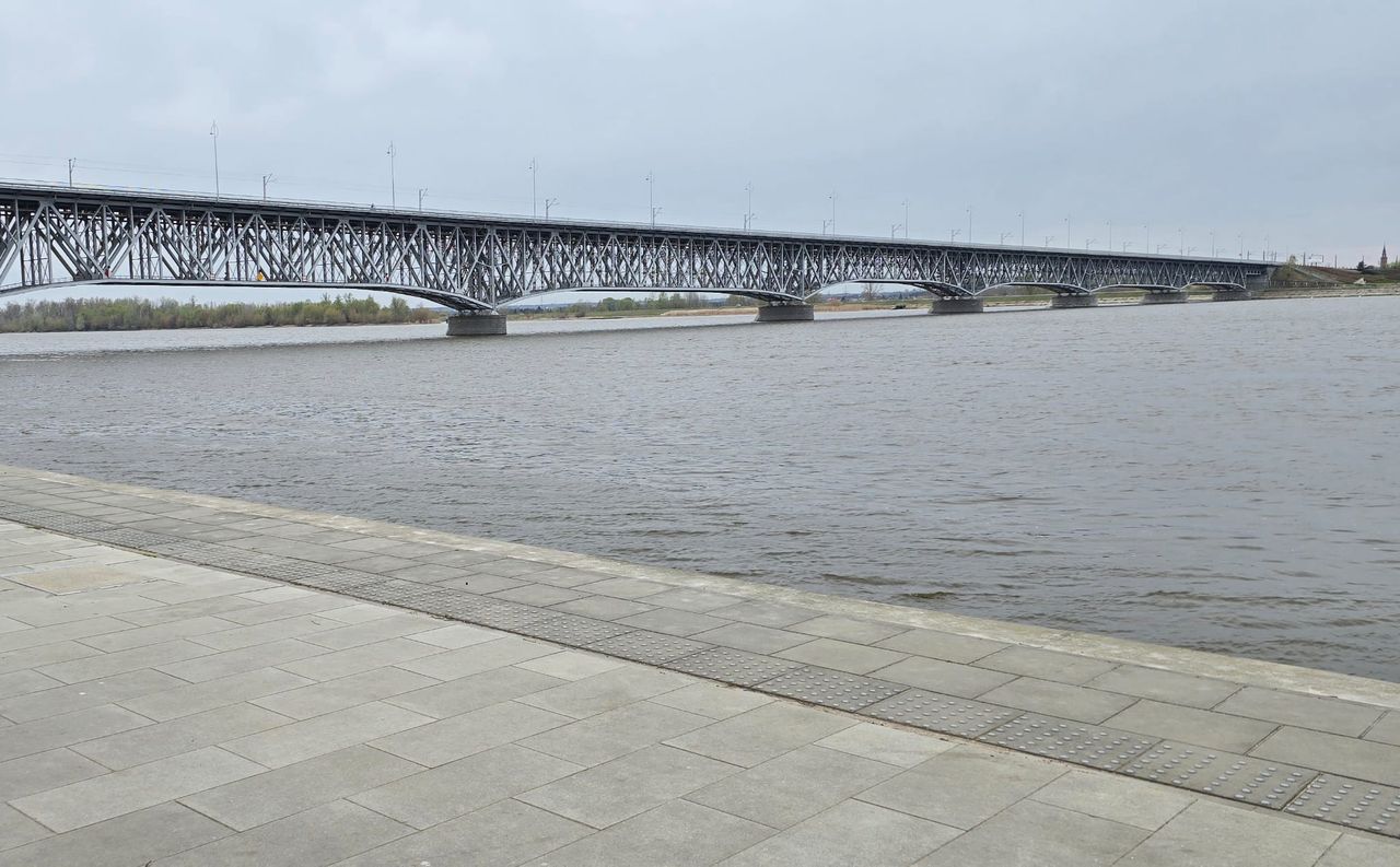 Nowa kładka rowerowa w Płocku – inwestycja za 31 mln zł zwiększy bezpieczeństwo i przyciągnie turystów!