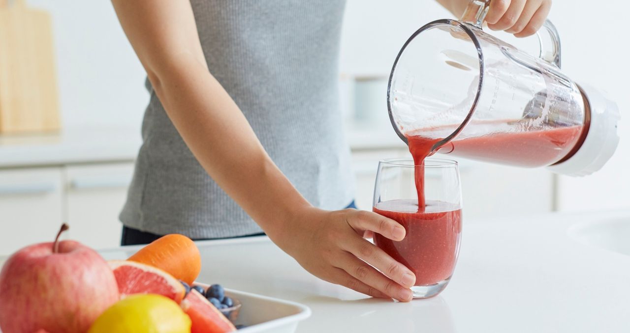 Te składniki warto dodawać do smoothie. Mogą ograniczać stan zapalny