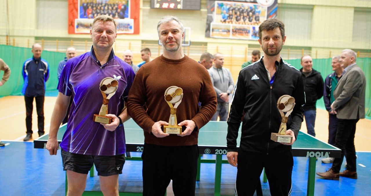 Tenisowe emocje w Budzyniu. Zagrali o Puchar Burmistrza