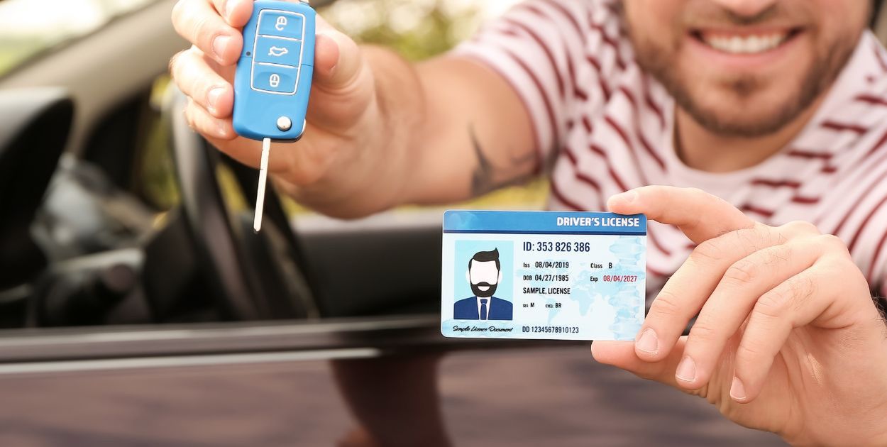 Wjechał pod zakaz w centrum miasta. Okazało się, że ma podrobione prawo jazdy