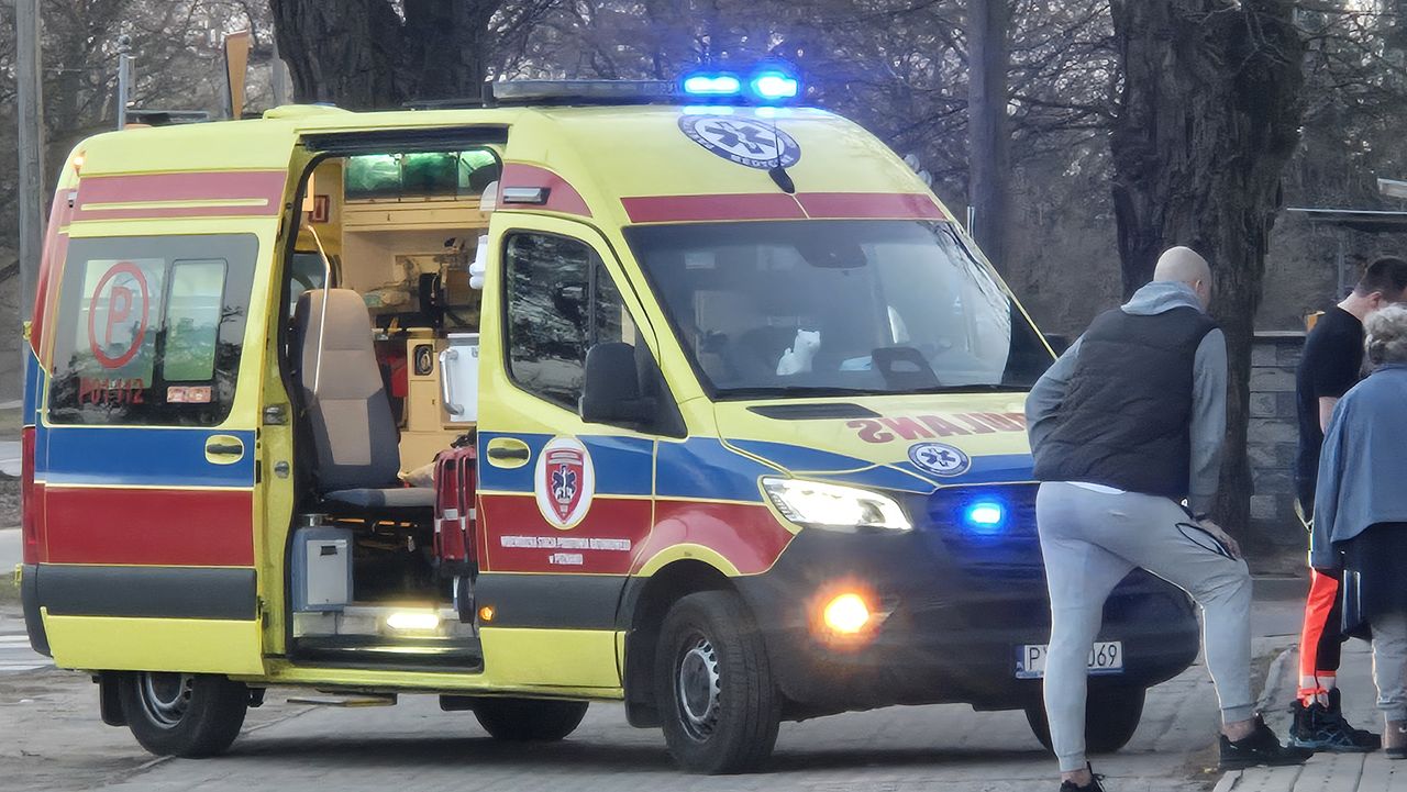 Dramat na sesji w Radomiu! 78-letni radny zasłabł po ataku hejtu – wylew i ciężki stan w szpitalu