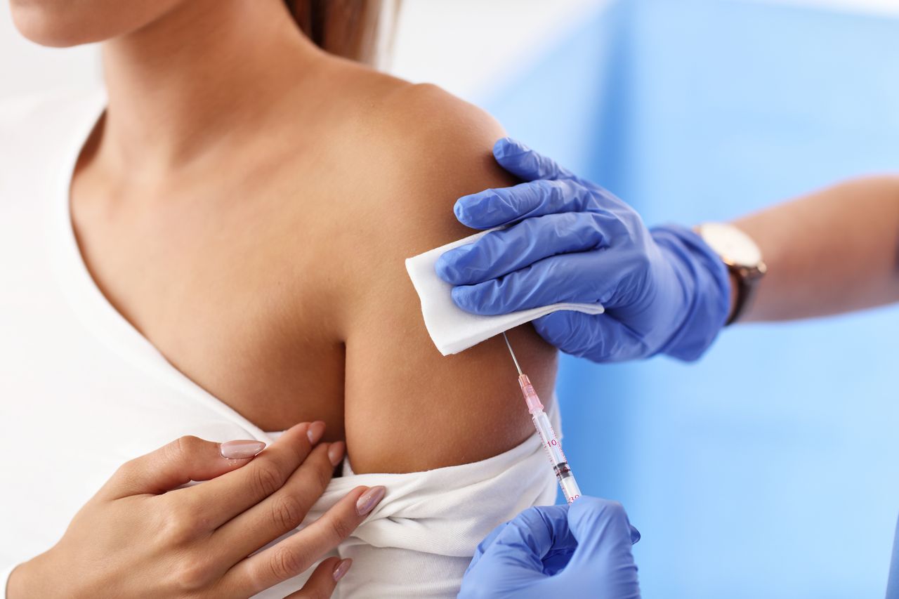 Dla kogo zalecane jest szczepienie przeciw RSV?