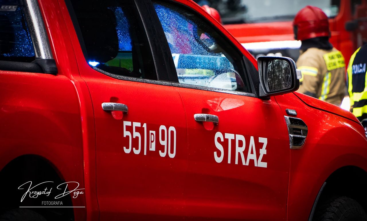 Szydłowo: zagęszczarka przejechała po nodze mężczyzny