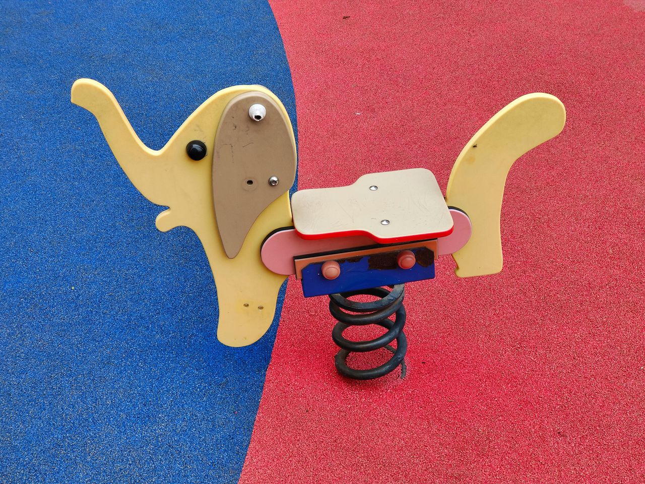 Nowe place zabaw dla najmłodszych w Wielkopolsce. Co to oznacza dla rodziców?