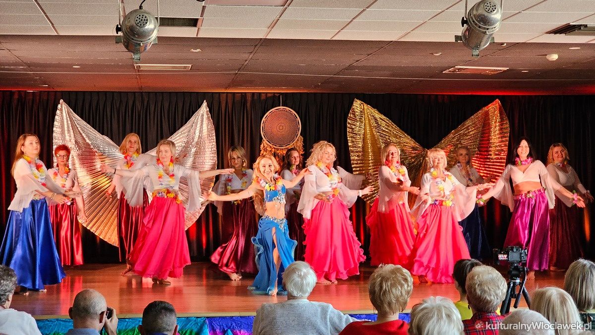 Klub Zazamcze wypełniły dziś kolory i dźwięki orientu