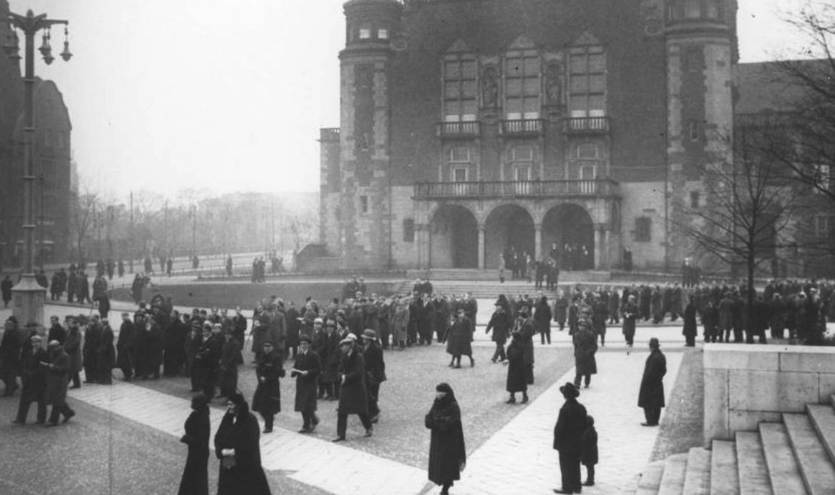 Mroczna twarz UAM. Antysemityzm i prześladowania to była codzienność