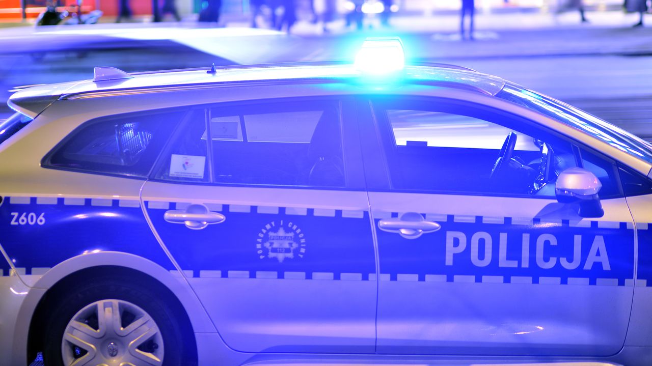 11 tysięcy złotych stracił przez internetową znajomość. Policja ostrzega przed szantażem "na intymne nagrania"