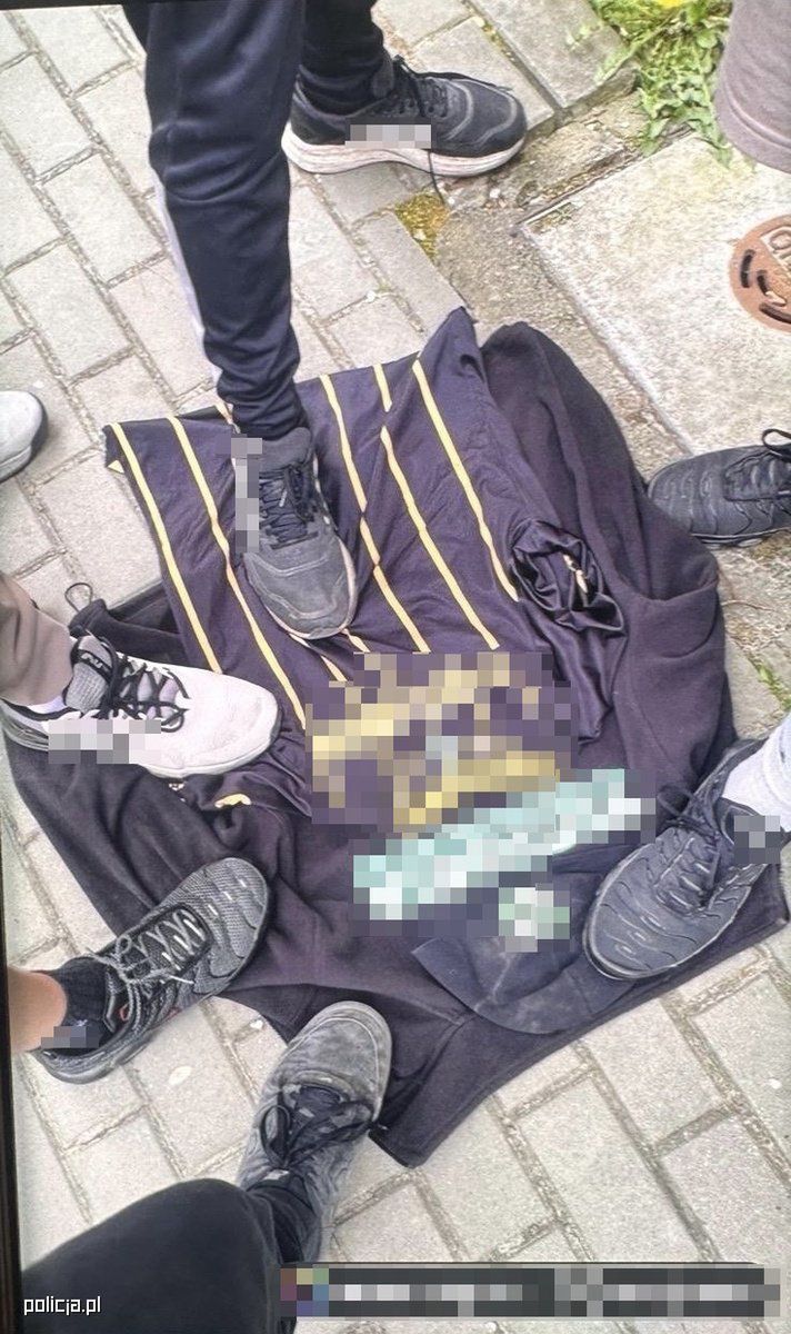 Koszulka klubowa powodem brutalnego ataku. Nieletni staną przed sądem