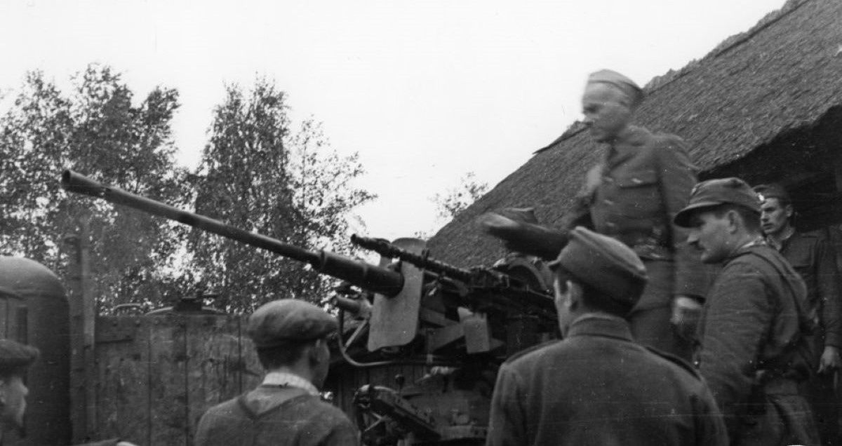 Adolf Pilch. Dowódca cichociemnych, przed którym drżało ZSRR