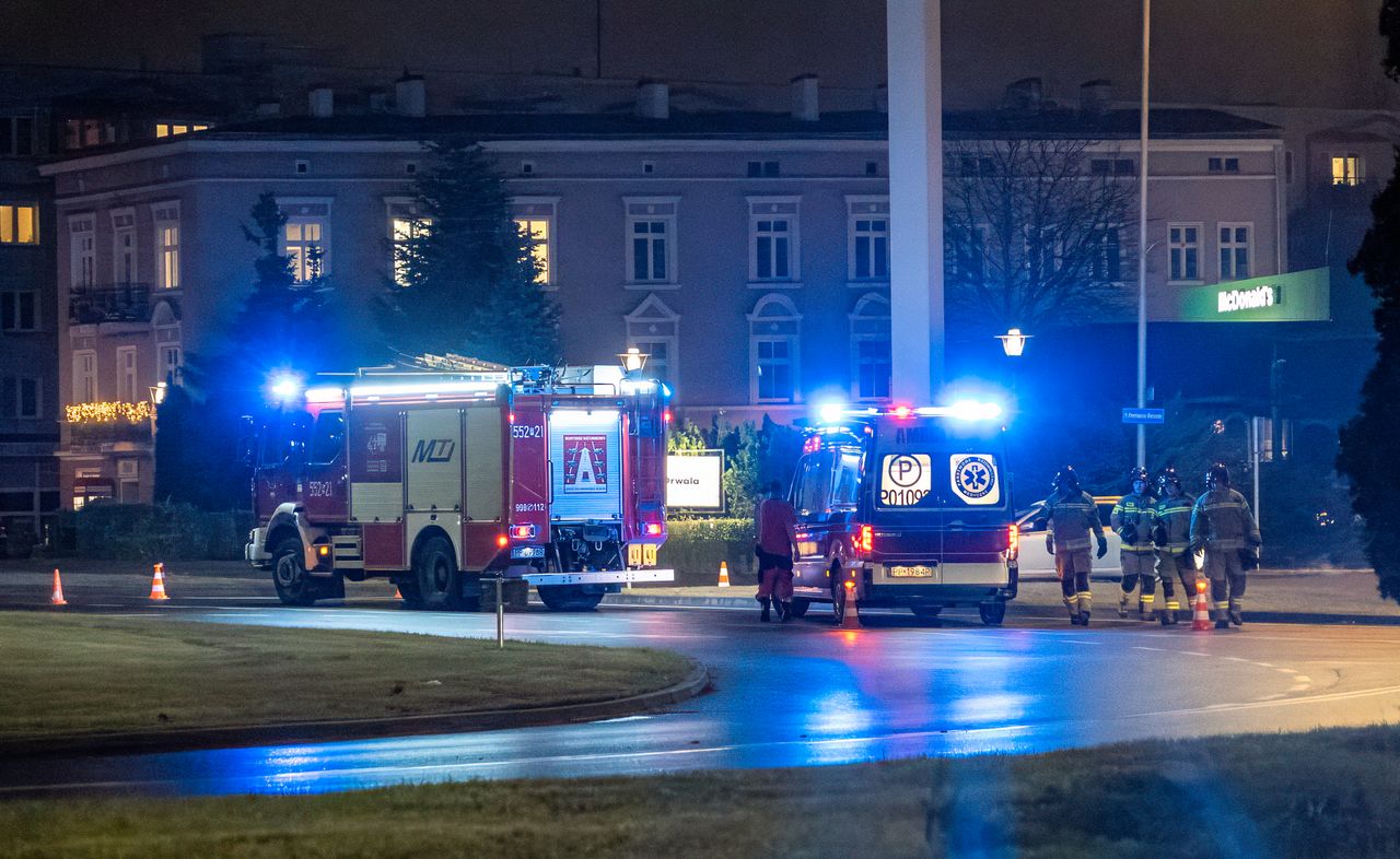 Kolizja na rondzie Solidarności w Pile. Sprawca ukarany mandatem