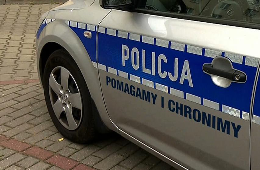 Policjant z Hrubieszowa pomógł schorowanemu seniorowi. W domu od kilku dni nie było ogrzewania