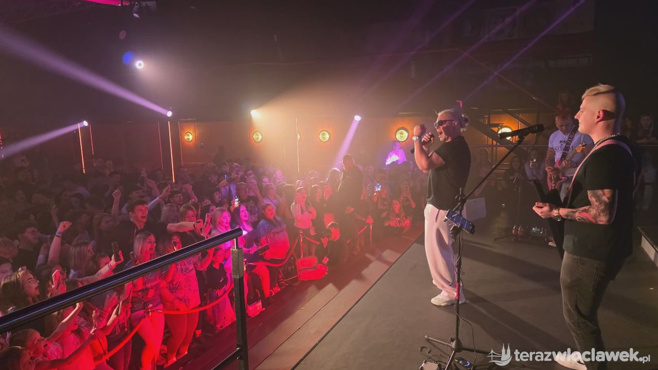 Skolim rozgrzał Klub Żar do czerwoności