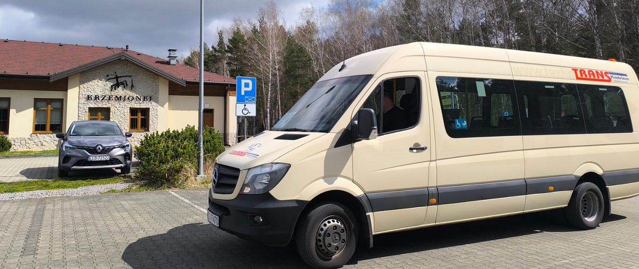 Nowe kursy autobusowe w Powiecie Ostrowieckim. Mieszkańcy i turyści zyskali lepsze połączenia