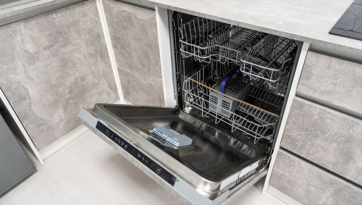 Revitalize your dishwasher Effective home cleaning hacks using