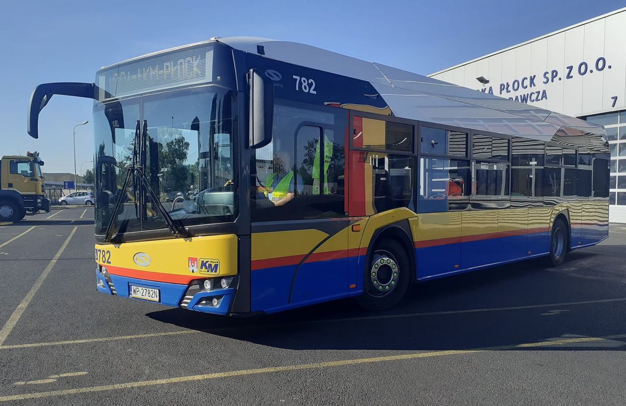Kursowanie autobusów w weekend majowy