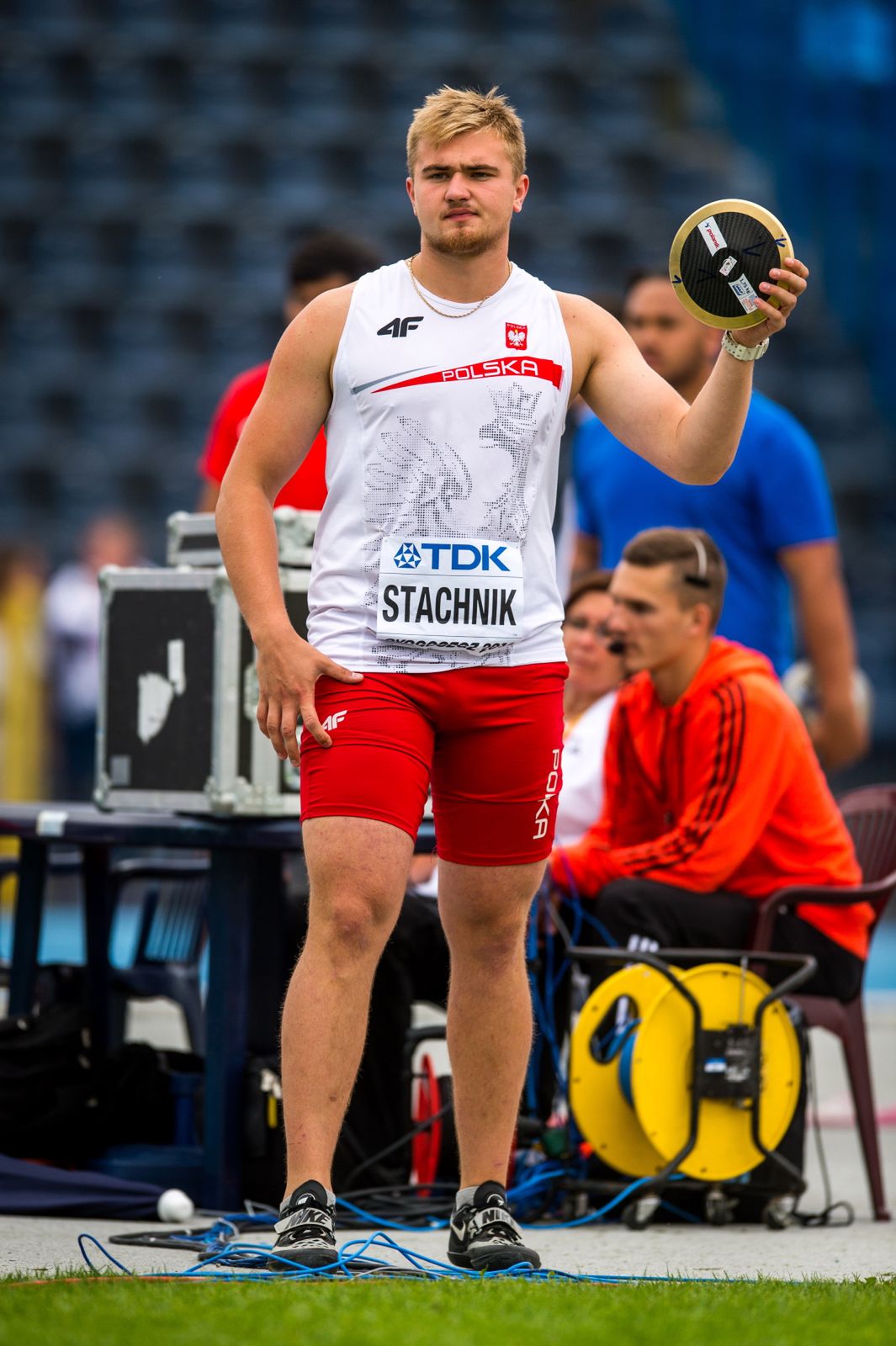 Oskar Stachnik wicemistrzem świata juniorów w rzucie dyskiem! Dobry