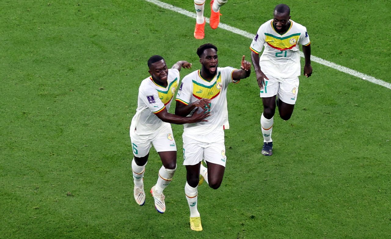 Senegal i Irak walczą o awans — tylko wygrana daje szansę