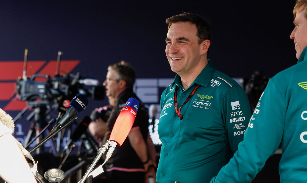 Walczył w sądzie o możliwość zmiany pracy. Teraz wraca do rodziny Red Bulla