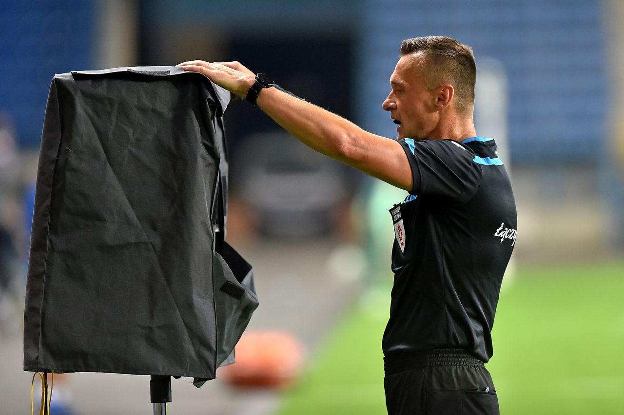 PKO Ekstraklasa: znamy sędziów na 27. kolejkę i hit Jagiellonia Białystok - Lech Poznań