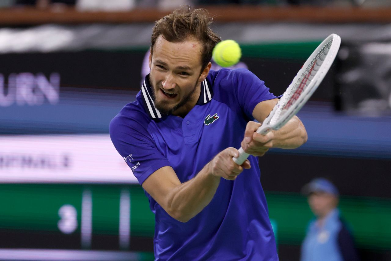 Trzeci z rzędu półfinał Daniła Miedwiediewa. Kwalifikant sprawił sensację