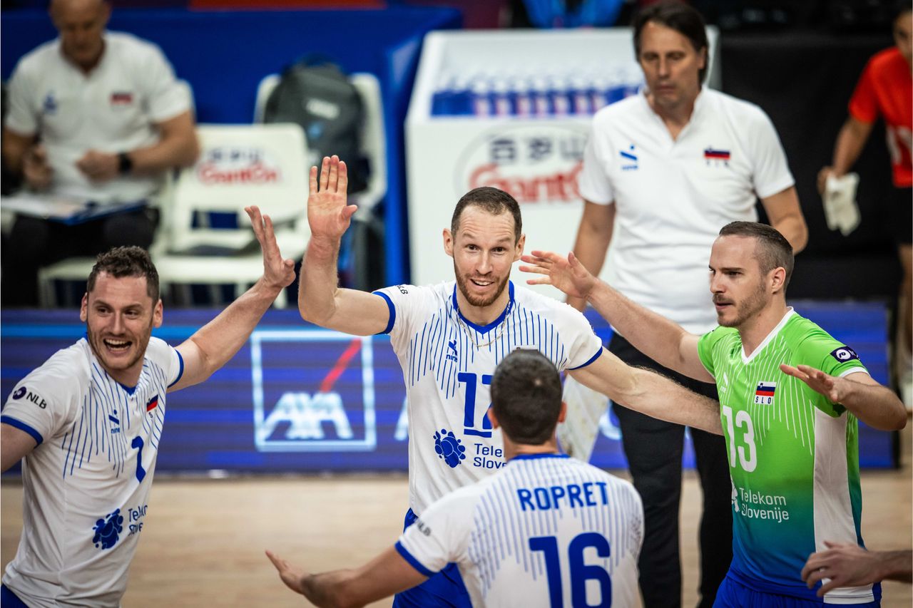 Slovenia won and advanced to the Olympic Games in Paris